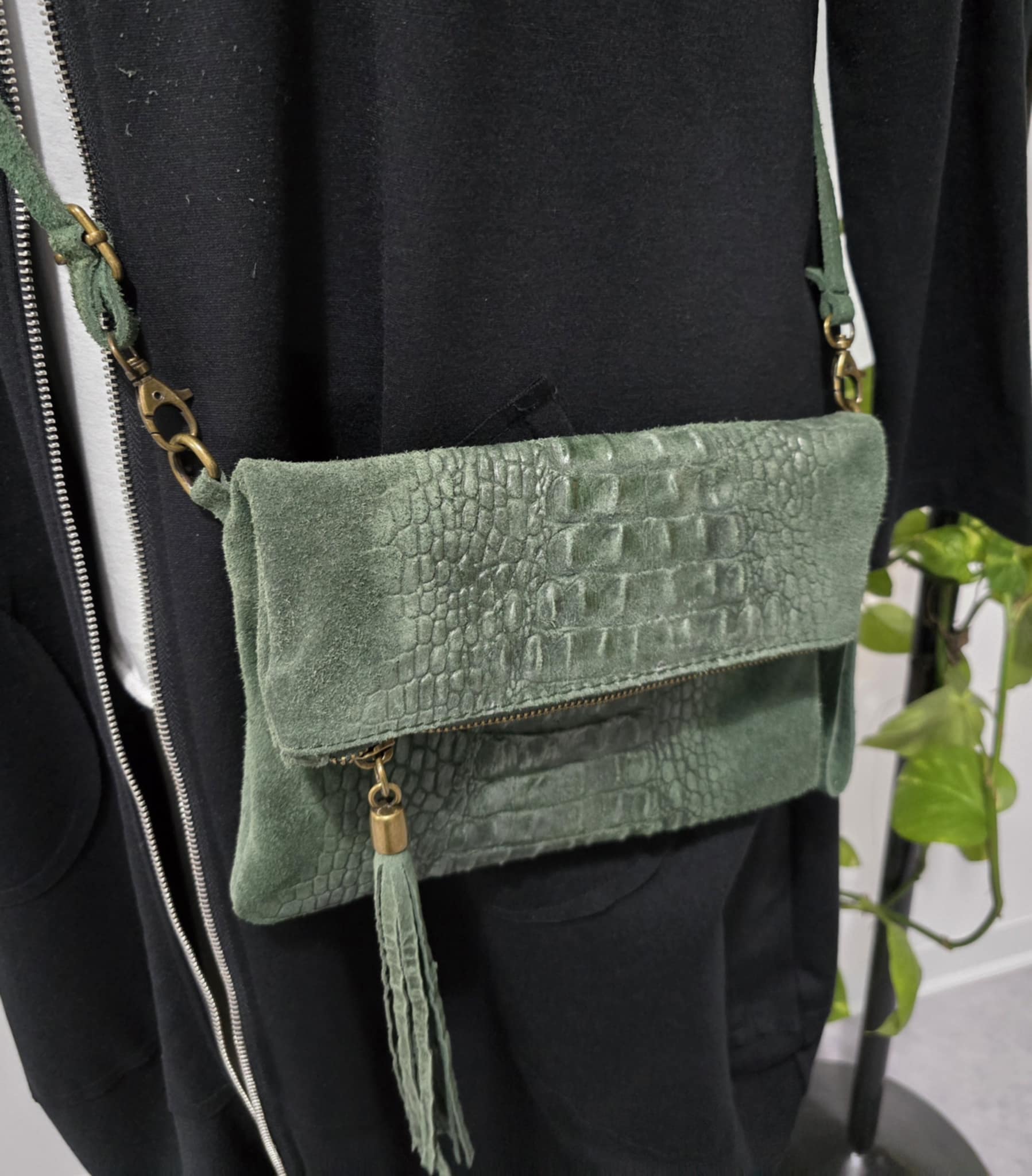 ΔΕΡΜΑΤΙΝΗ ΤΣΑΝΤΑ TECLA SUEDE CROCODILE STAMP CROSSBODY BAG